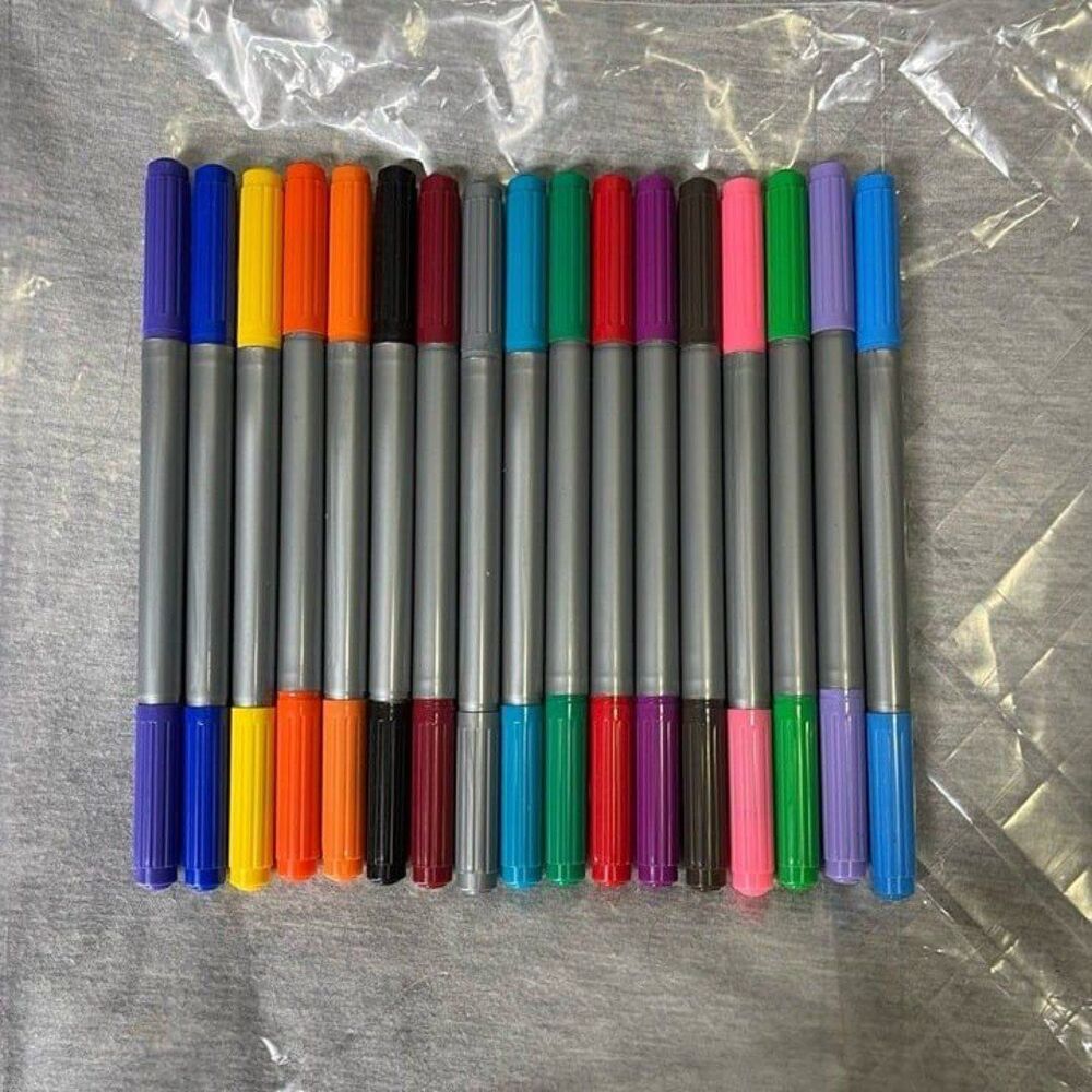 MegaCrea Multi-Colored Felts Double Tip Two-Sided Markers 17 PCS. Set